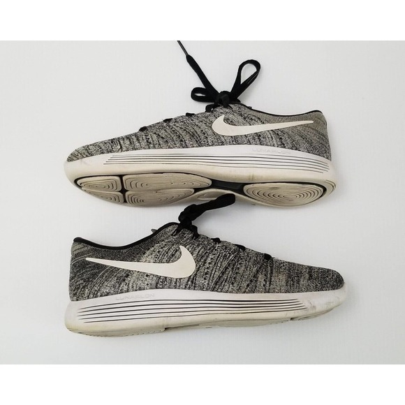 Nike - LunarEpic Low Flyknit Oreo Black Running Shoes - Women's 8 - 843765-001 - Picture 5 of 12
